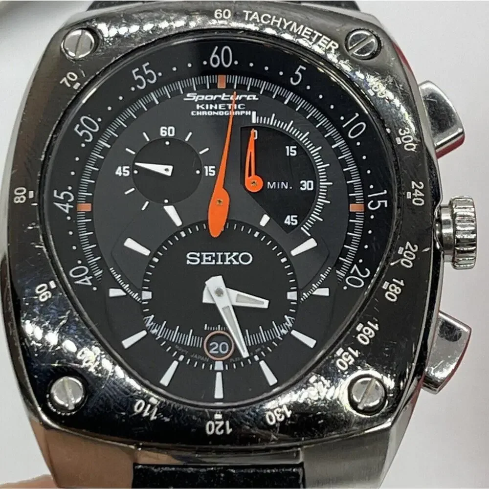 Seiko Sportura Chronograph SNL021 Alien 7L22-0AD0 Watch Needs new capacitor